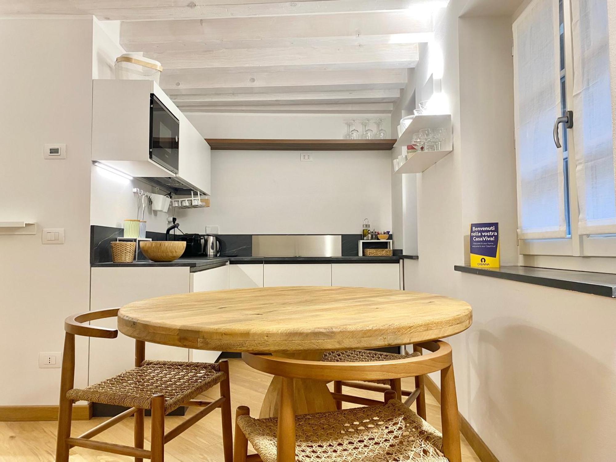 Casaviva - Lovely House In Ancient Apartment Genoa